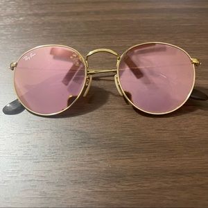 RAY-BAN round sunglasses with pink mirrored lenses